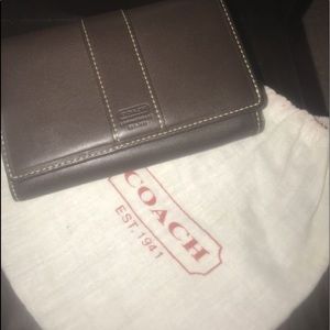 NWOT Mint Coach Leather Wallet, Brown